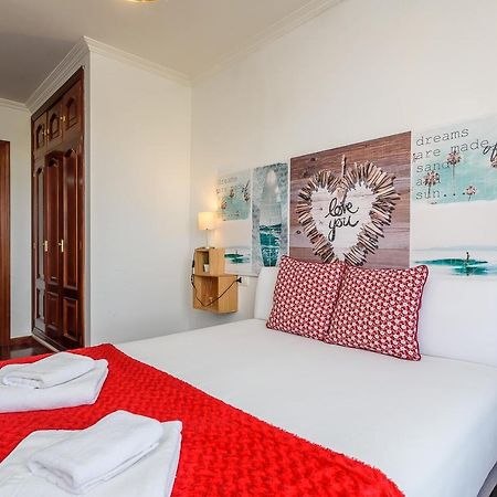 O Faro Apartments รีบาเดโอ ภายนอก รูปภาพ