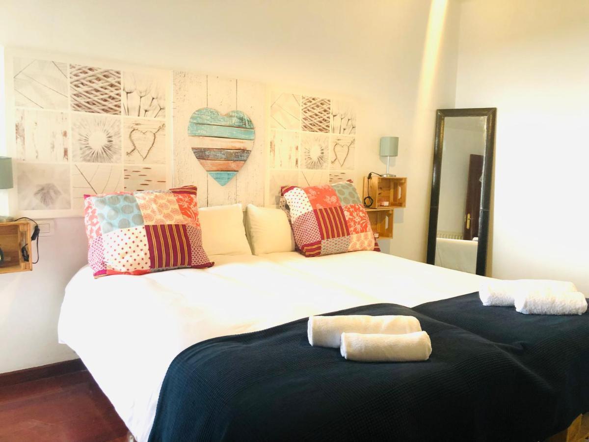O Faro Apartments รีบาเดโอ ภายนอก รูปภาพ