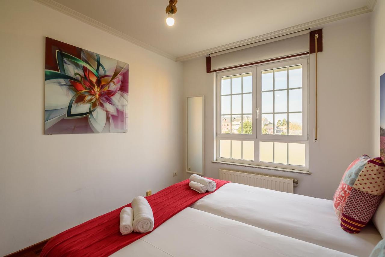 O Faro Apartments รีบาเดโอ ภายนอก รูปภาพ
