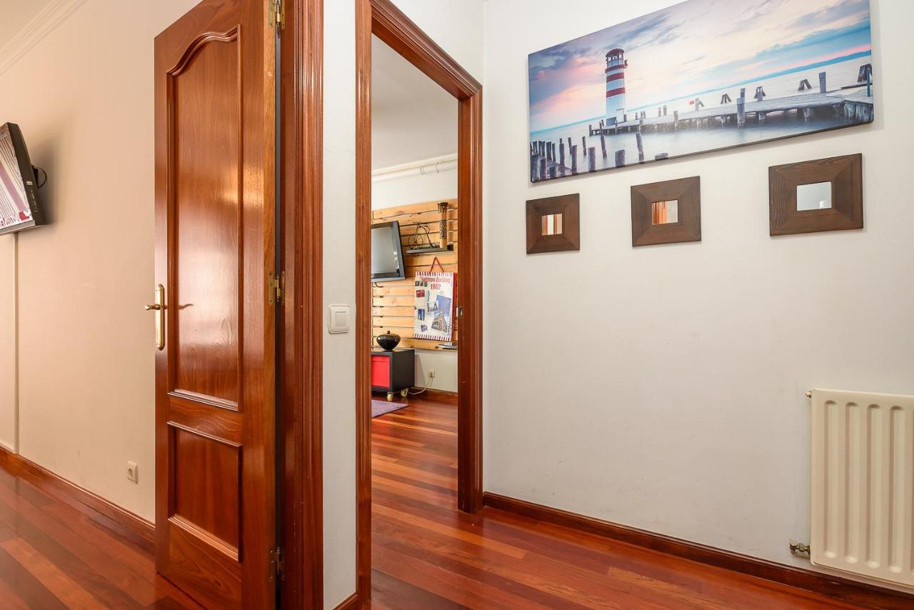 O Faro Apartments รีบาเดโอ ภายนอก รูปภาพ
