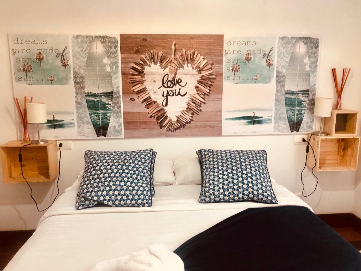 O Faro Apartments รีบาเดโอ ภายนอก รูปภาพ